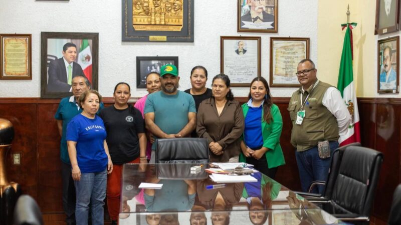 Reforzarán Seguridad Sanitaria en Rayón: Alcalde, COEPRIS y Farmacéuticos Unen Fuerzas