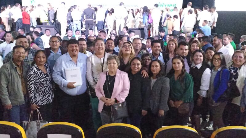 Entrega de certificados del Diplomado de Certificación para Servidores Públicos Municipales 2025-2028.
