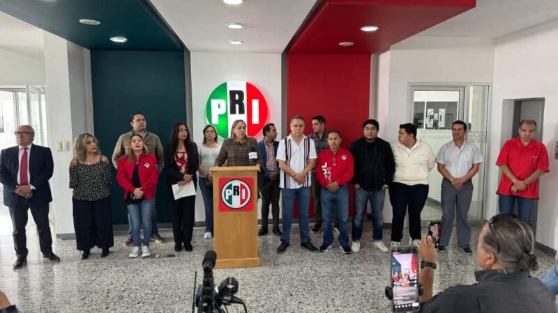 PROPONE PRI ELIMINAR PAGO PARA LA OBTENCIÓN DEL TITULO.