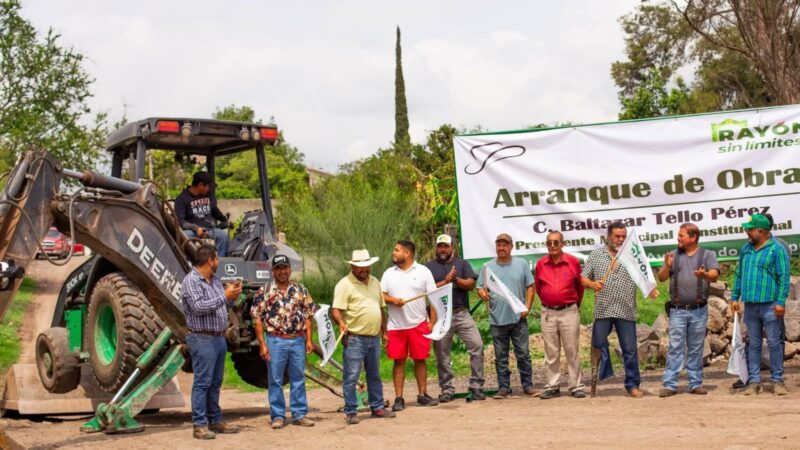 Avanza la construcción del puente vehicular en calle Riva Palacio, cruce con arroyo Rayón