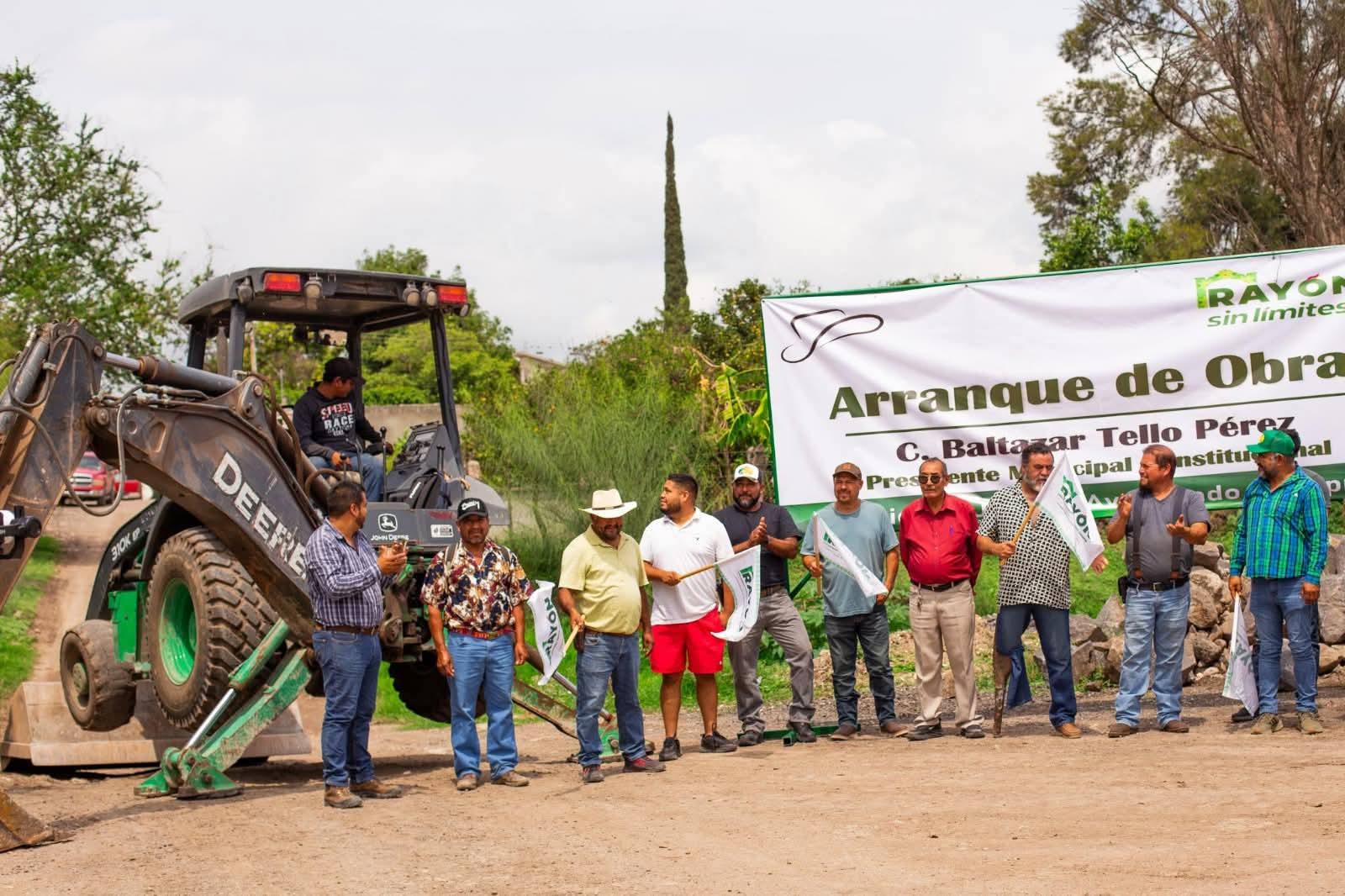Avanza la construcción del puente vehicular en calle Riva Palacio, cruce con arroyo Rayón