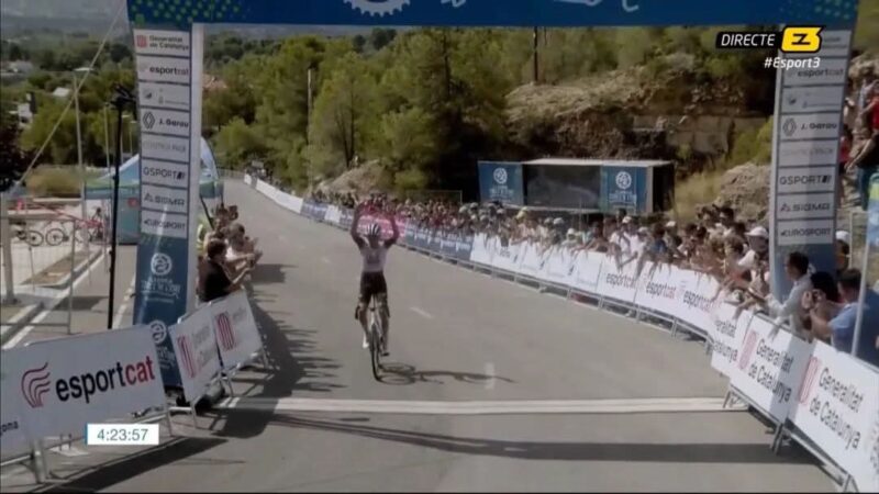 ISAAC DEL TORO SE LLEVA OTRA VICTORIA PARA MÉXICO EN EUROPA 🇲🇽🚴