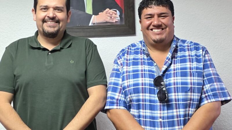 El director de la JEC, Francisco Reyes Novelo, continúa con la gestión de trabajo colaborativo con municipios para rehabilitar más caminos.