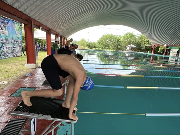 CIUDAD VALLES RECIBE EL TORNEO INFANTIL DE NATACIÓN COMO PARTE DEL FESTIVAL OXITIPA 2025