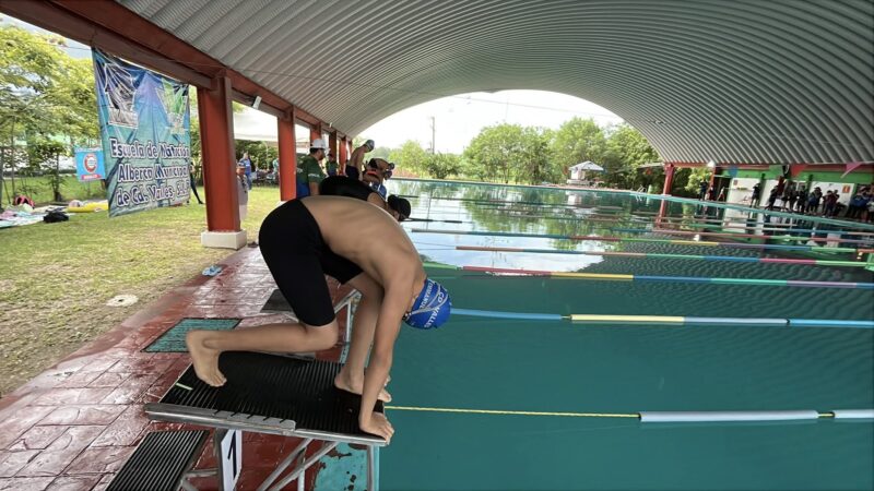 CIUDAD VALLES RECIBE EL TORNEO INFANTIL DE NATACIÓN COMO PARTE DEL FESTIVAL OXITIPA 2025