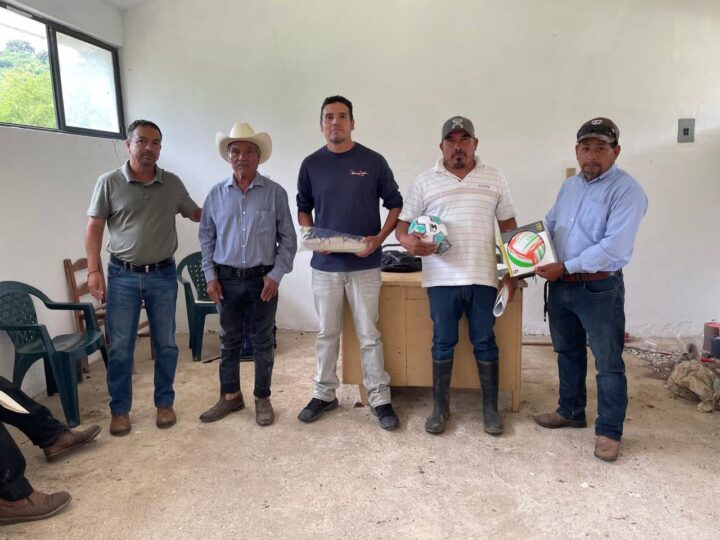 ¡Trabajando Juntos por un Futuro Mejor!