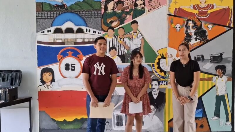 Un Legado en Mural: Egresados Celebran Aniversario de la Secundaria Julián Carrillo