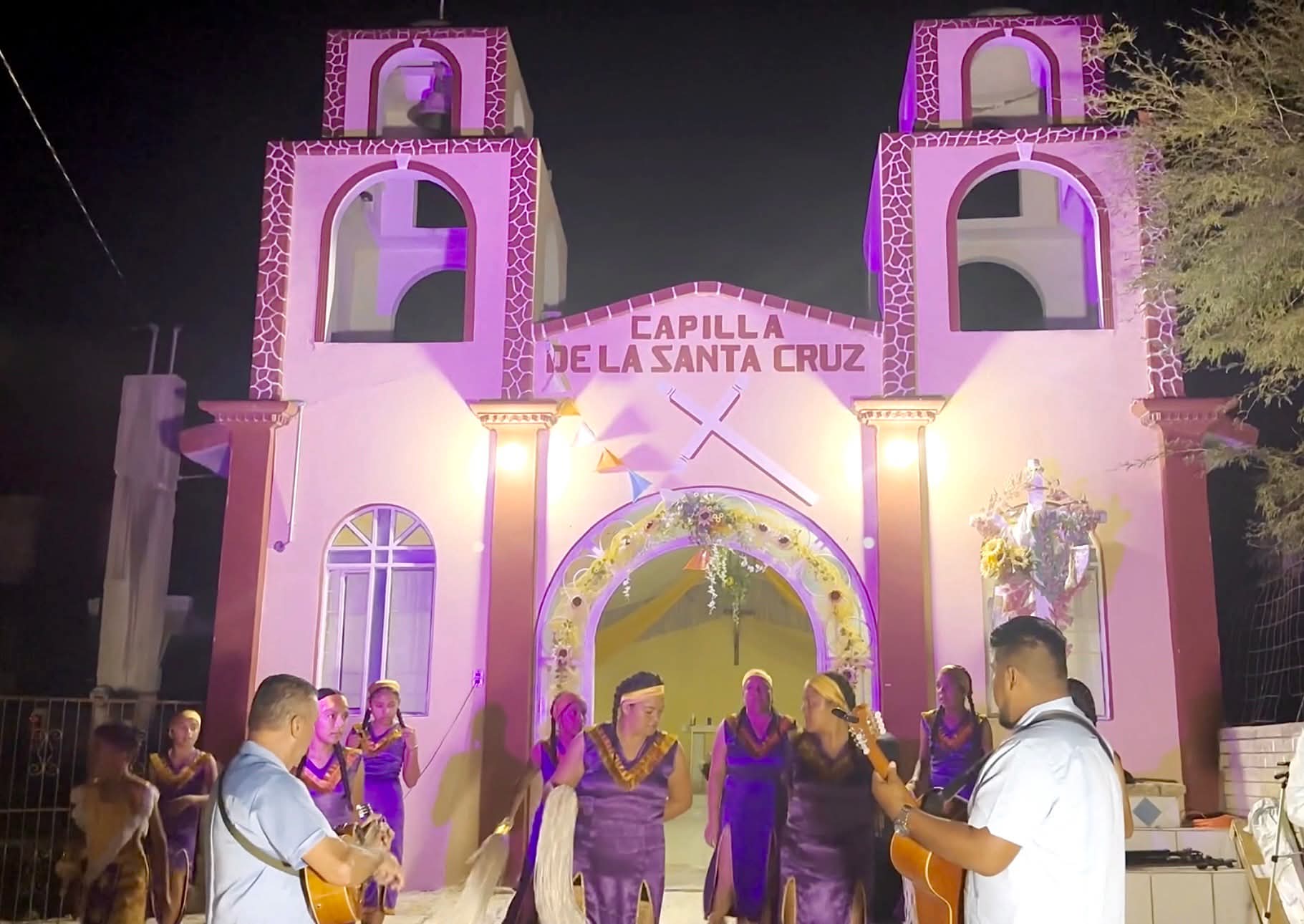 La Página en Facebook Cárdenas S.L.P. en Imágenes nos Invita a ver su Documental Danzas.