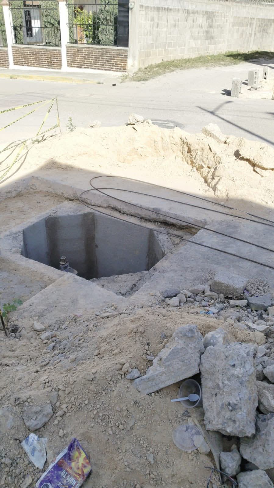 🚰 APASCAR realiza registro de válvulas en la calle Nicolás Bravo 🛠️