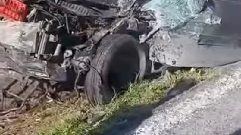 🚨 FATAL ACCIDENTE EN LA LIBRE A RIOVERDE DEJA 2 PERSONAS SIN VIDA… CHOCARON DE FRENTE CONTRA UN CAMIÓN 🆘