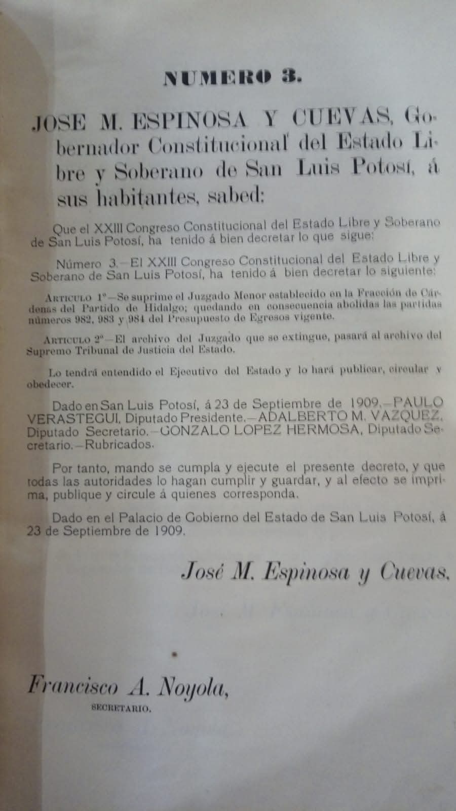 2,255.- DOCUMENTO HISTORICO.UN DECRETO DE 1909.