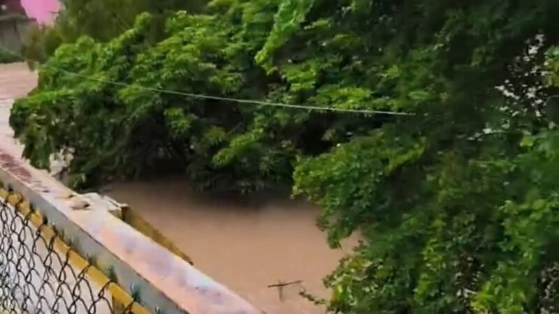 🚨 ALERTA MÁXIMA EN TAMAZUNCHALE: Río Moctezuma Alcanza Nivel Crítico 🚨