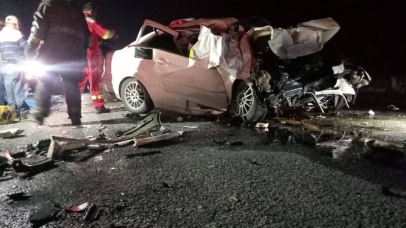 TRAGEDIA EN CARRETERA RIOVERDE-RAYÓNFatal Choque: Jetta se Impacta Contra Tráiler; Mueren Tres Personas, Incluyendo Dos Mujeres