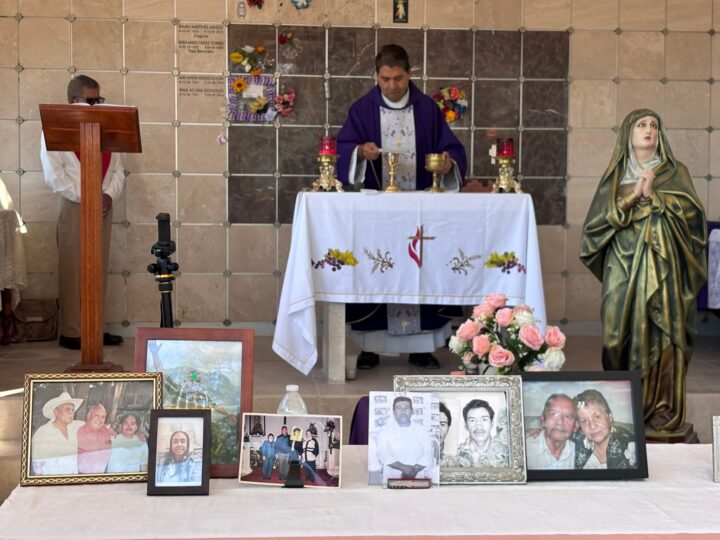 Misa Celebrada en el panteón Municipal de Cárdenas San  Luis Potosí.