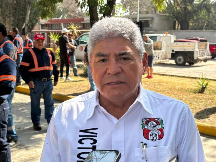 🚂 Ferrocarrileros protestan contra supresión de puestos en Kansas City Southern