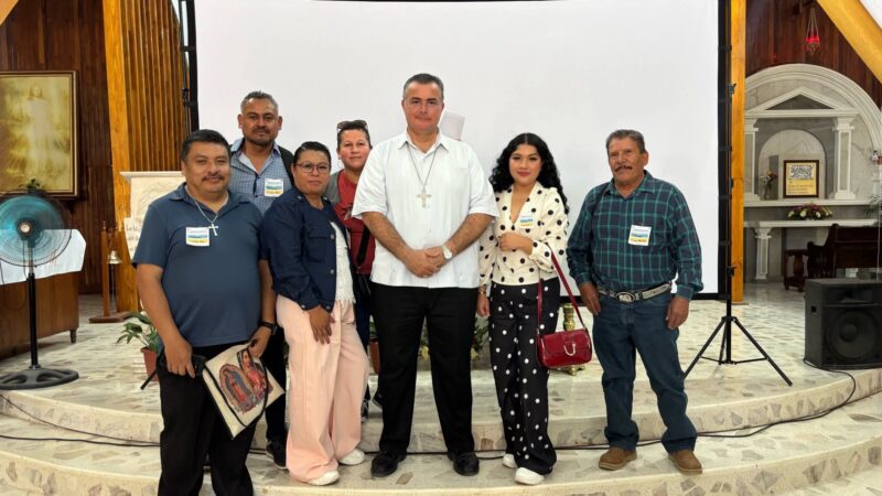 ⛪ ¡Caminando Juntos con nuestro Obispo! 👣