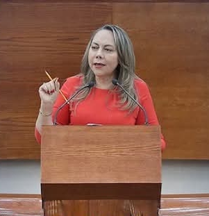 Iniciativa busca prohibir retención de documentos y vehículos 🚗⚖️📄