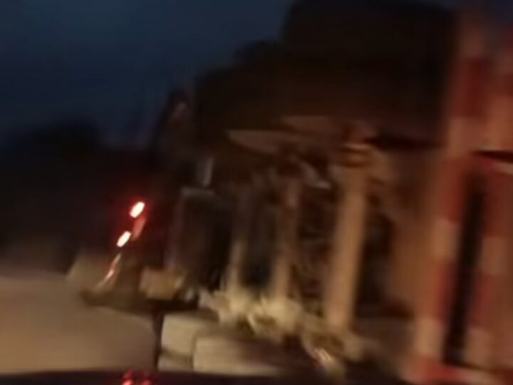 🚨 ÚLTIMA HORA | Volcadura de pipa en la Supercarretera 75D