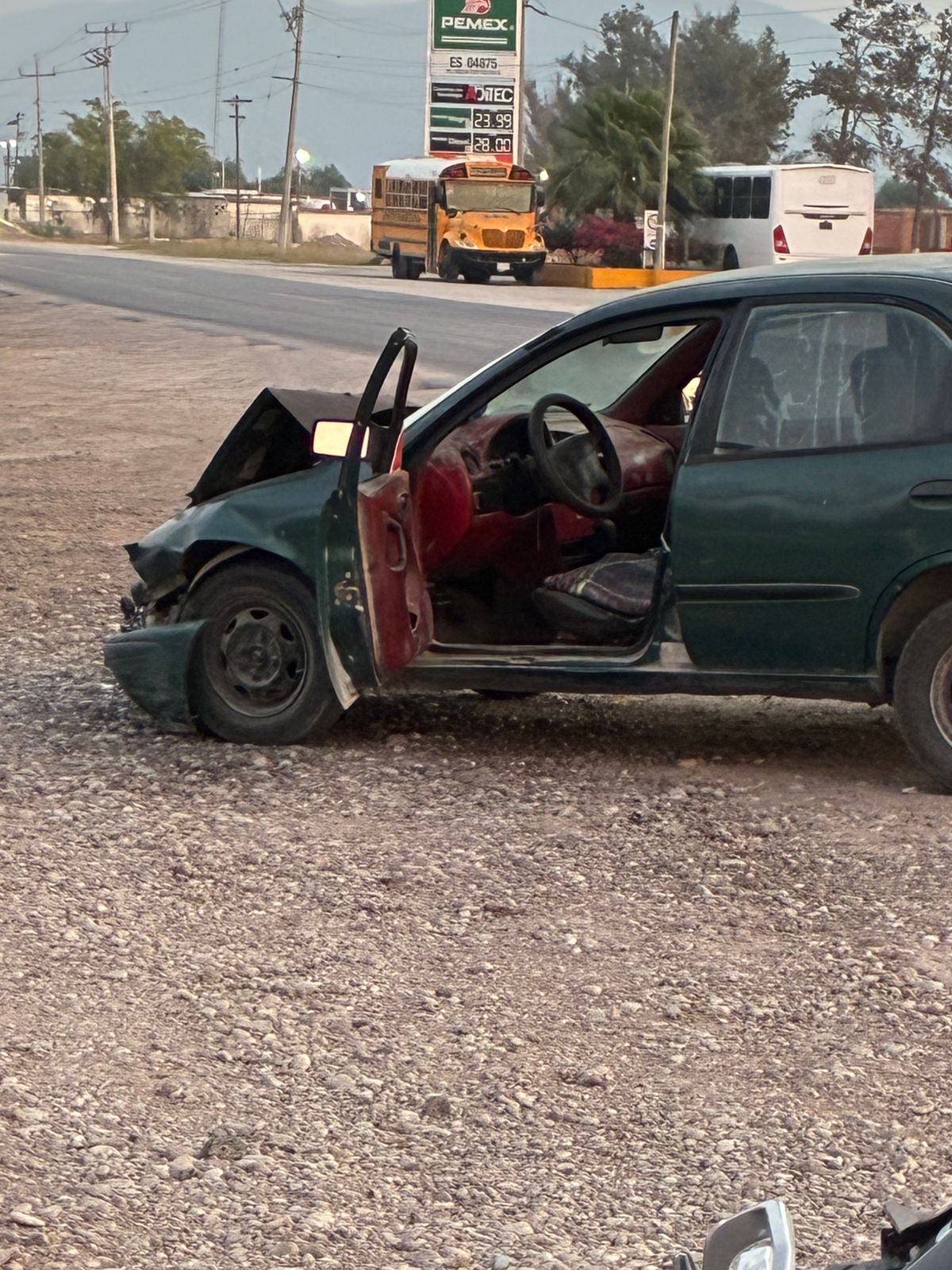 🚨Choque frente al DIF Municipal deja a motociclista lesionado; fue trasladado a Rioverde🚨🚑